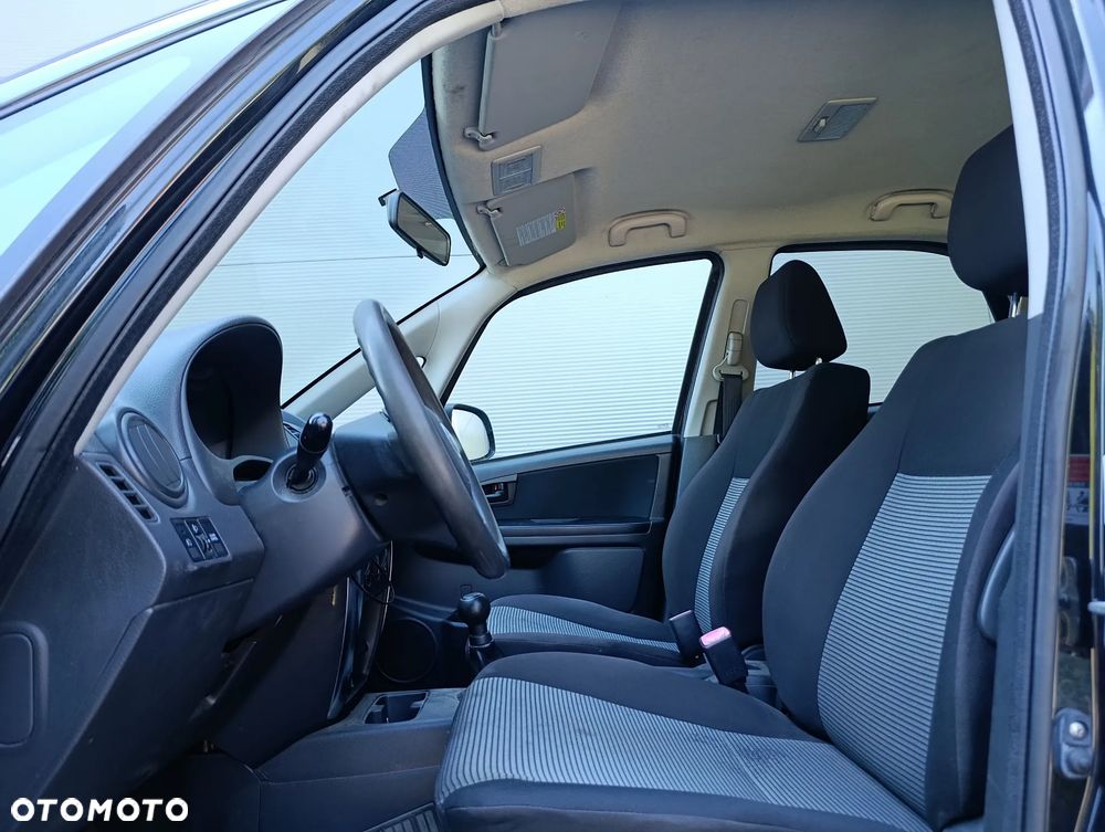 Fiat Sedici 1.6 16V 4x4 Dynamic - 9
