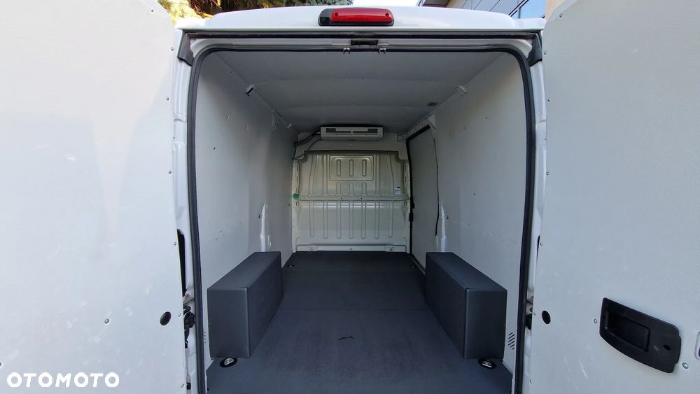 Opel Movano - 11