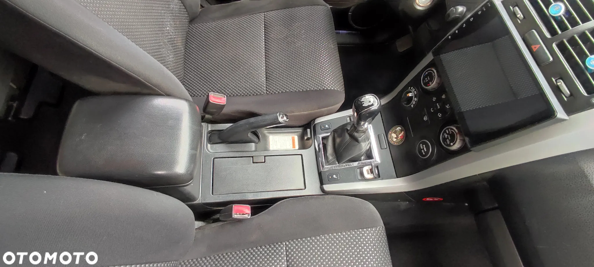 Suzuki Grand Vitara 2.0 - 8