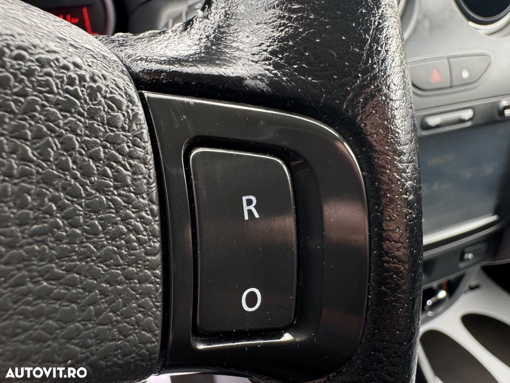 Dacia Duster dCi 110 FAP 4x2 Prestige - 23