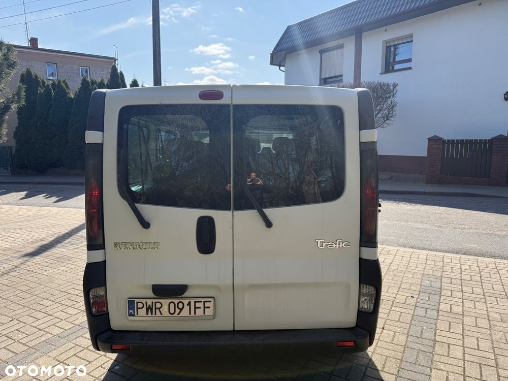 Renault Trafic - 6