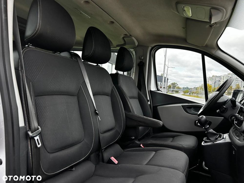 Renault Trafic - 15