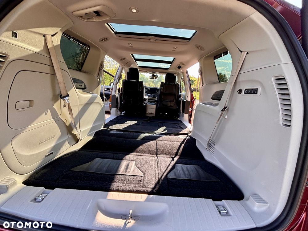 Chrysler Pacifica - 10