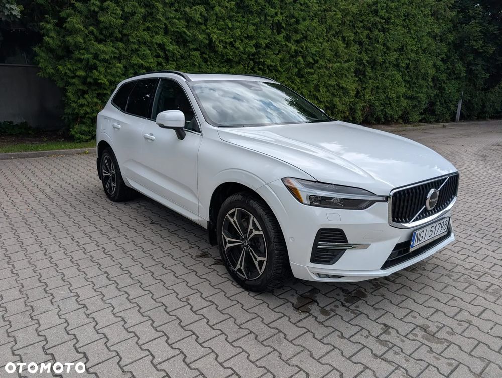 Volvo XC 60 B6 B AWD Momentum Pro - 1
