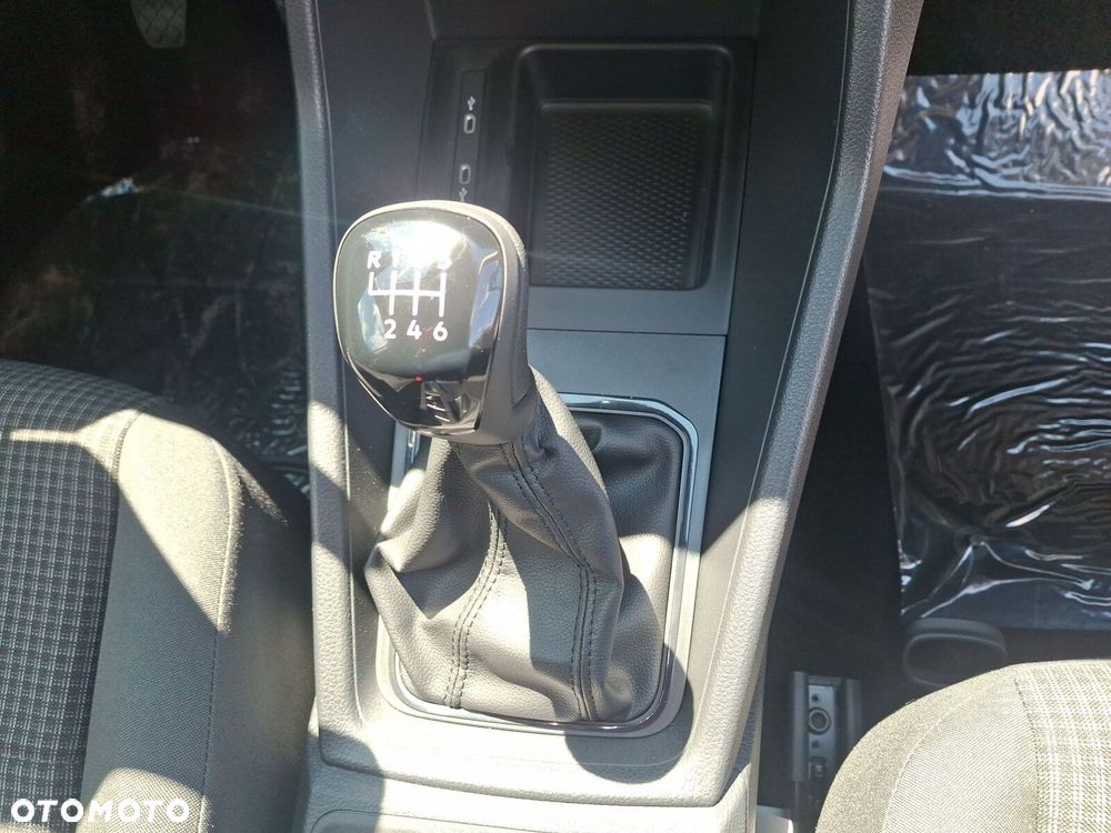 Volkswagen Caddy Cargo - 21