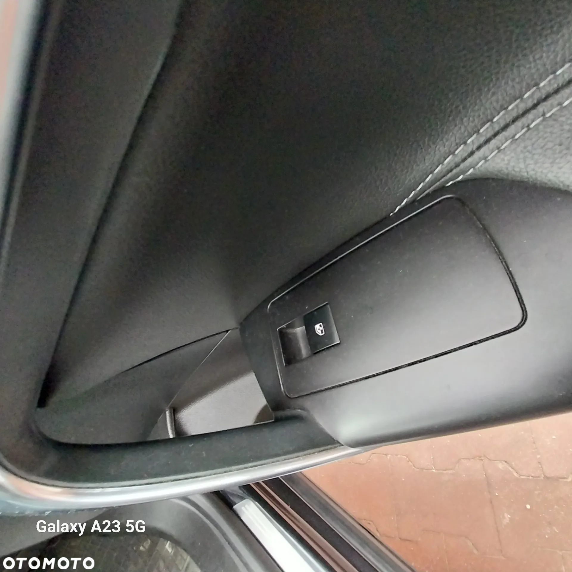 Opel Insignia 2.0 CDTI - 10
