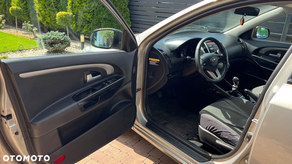 Kia Ceed 1.6 Crdi Optimum - 9