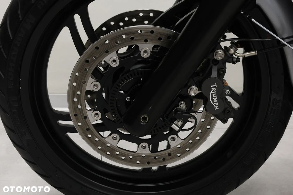 Triumph Thunderbird - 33