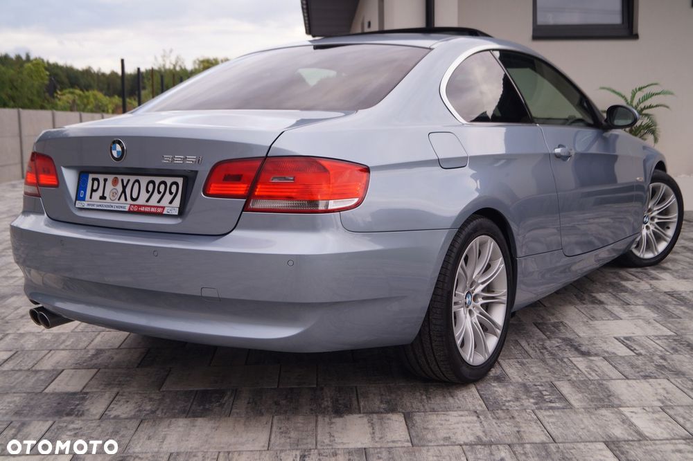 BMW Seria 3 325i - 40