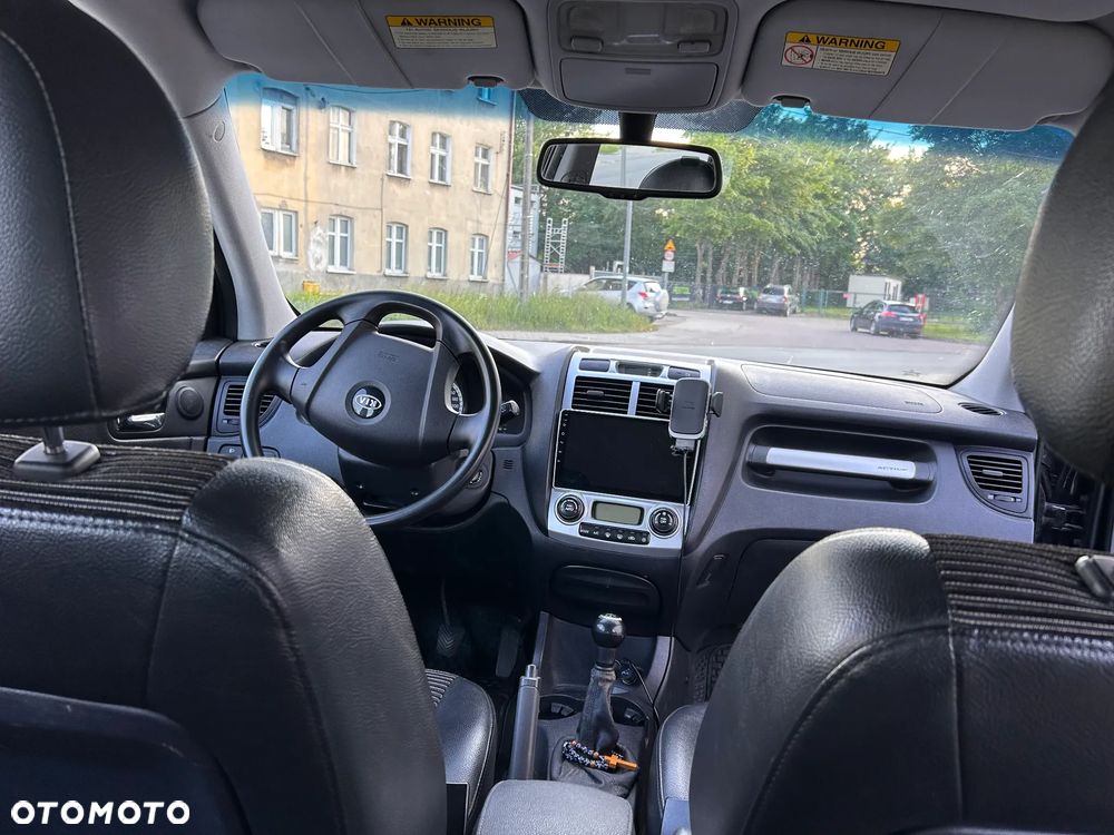 Kia Sportage 2.0 CRDi Expedition + - 11