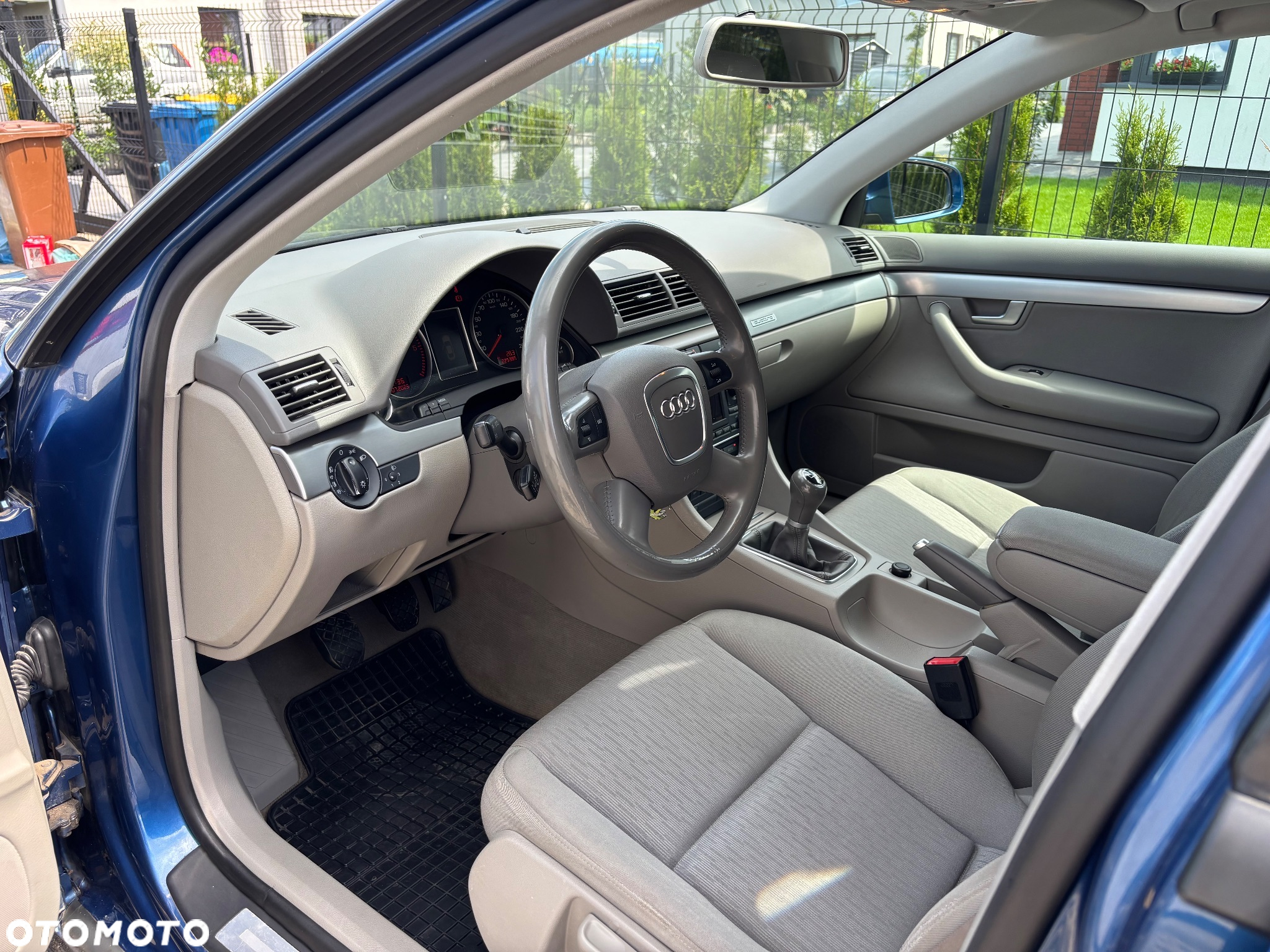 Audi A4 2.0 TDI DPF Quattro - 13