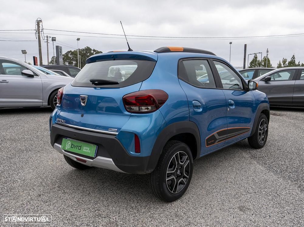 Dacia Spring Comfort Plus — fotografia 16