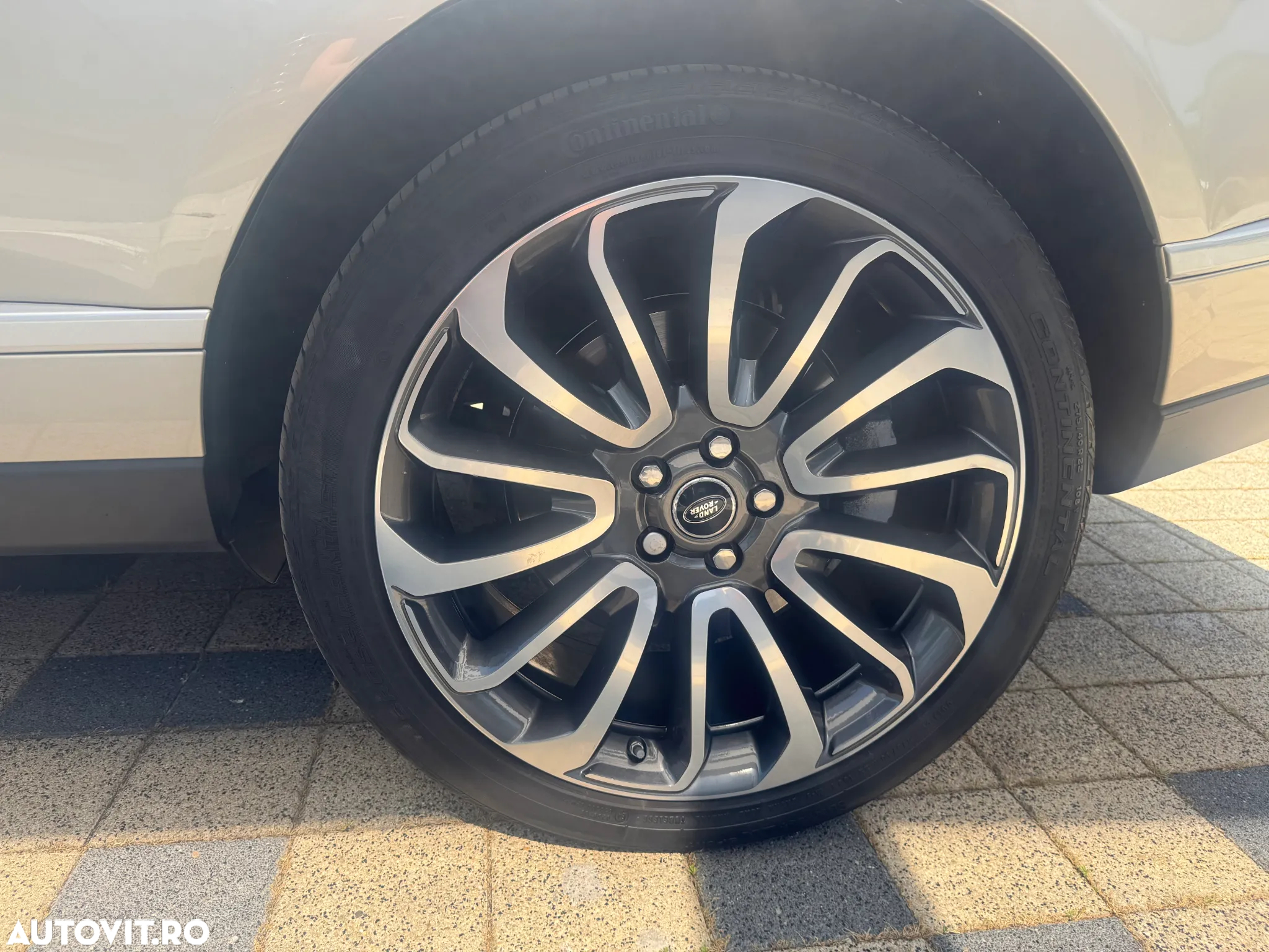 Land Rover Range Rover 3.0 I TDV6 Autobiography - 24