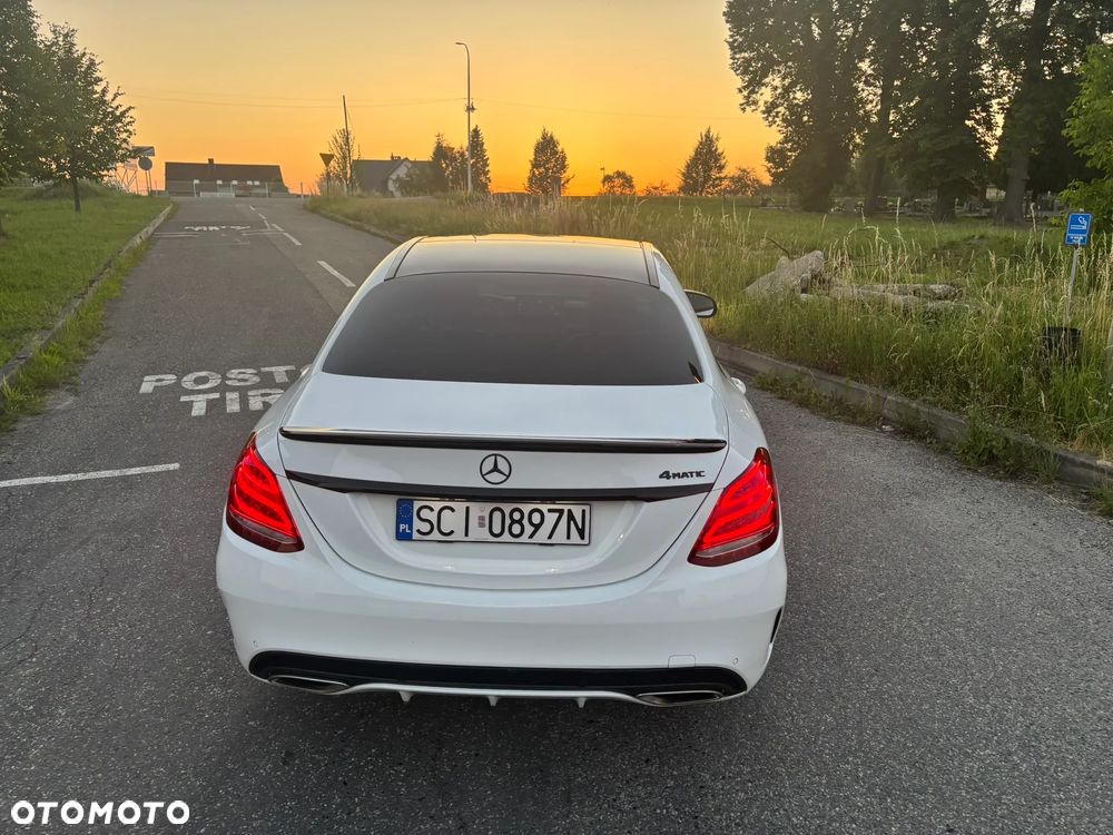 Mercedes-Benz Klasa C 200 4-Matic 7G-TRONIC - 15