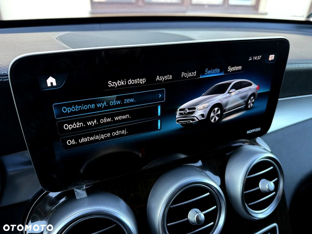 Mercedes-Benz GLC - 23