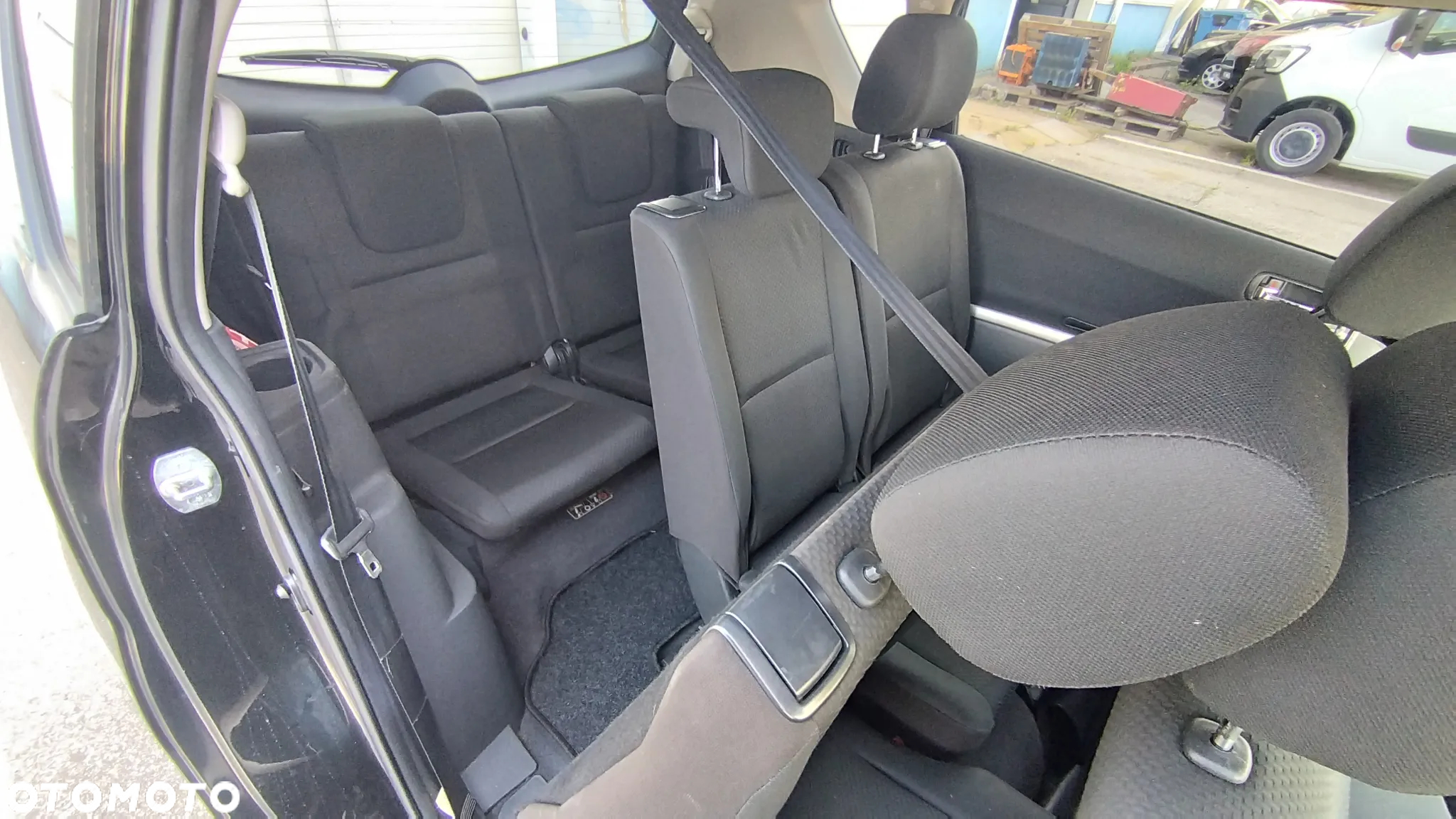 Toyota Corolla Verso 1.8 Sol + 7os - 28