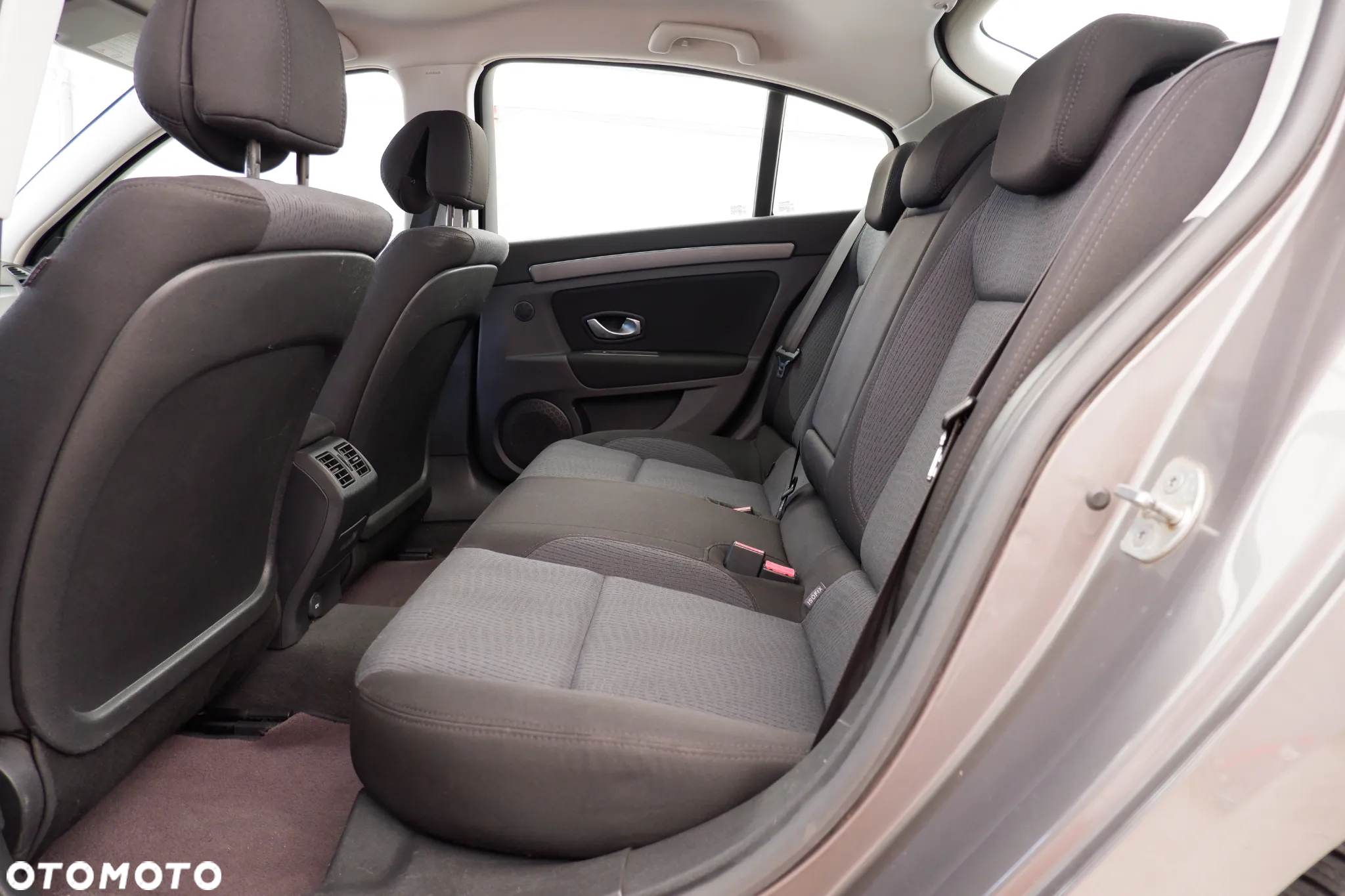 Renault Laguna - 10