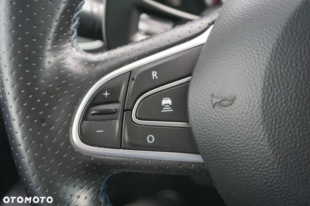 Renault Megane 1.6 TCe GT EDC - 16