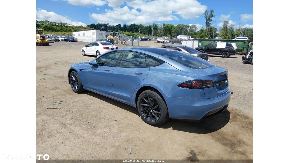 Tesla Model S AWD - 5