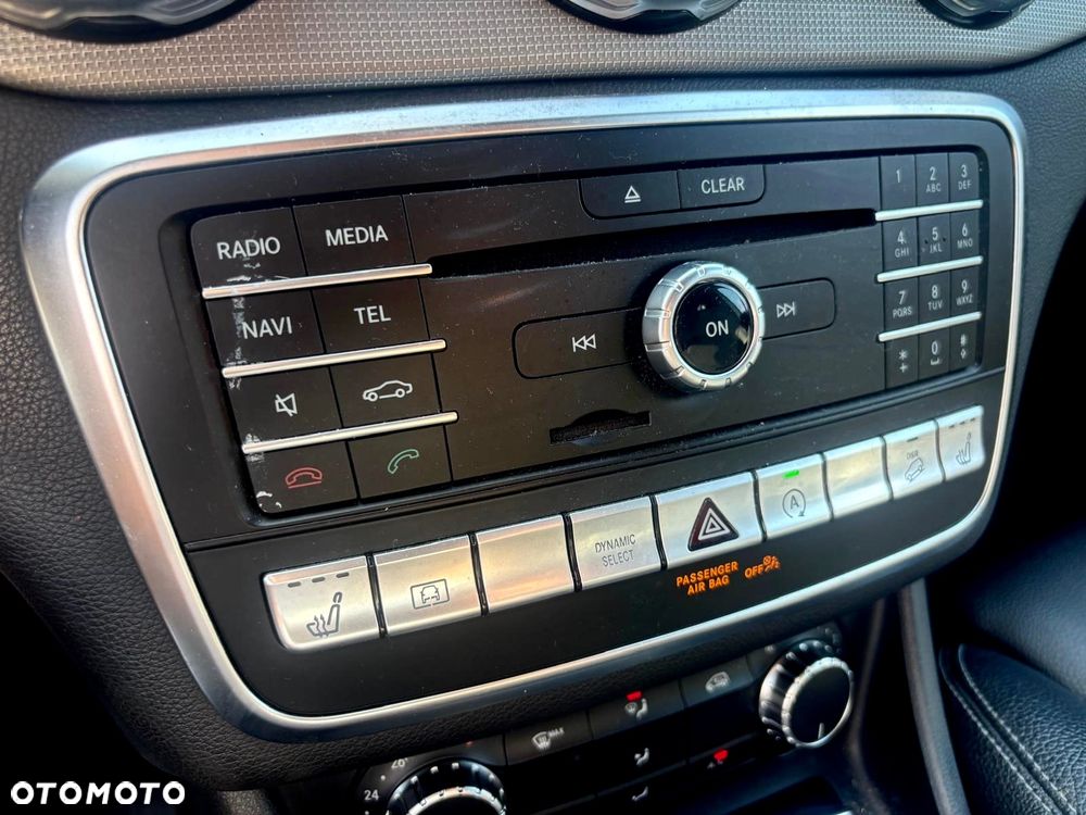 Mercedes-Benz GLA 250 4-Matic - 13