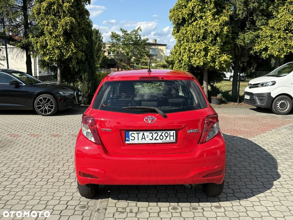 Toyota Yaris - 6
