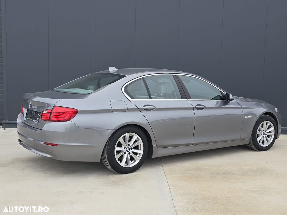 BMW Seria 5 520d Blue Performance - 4