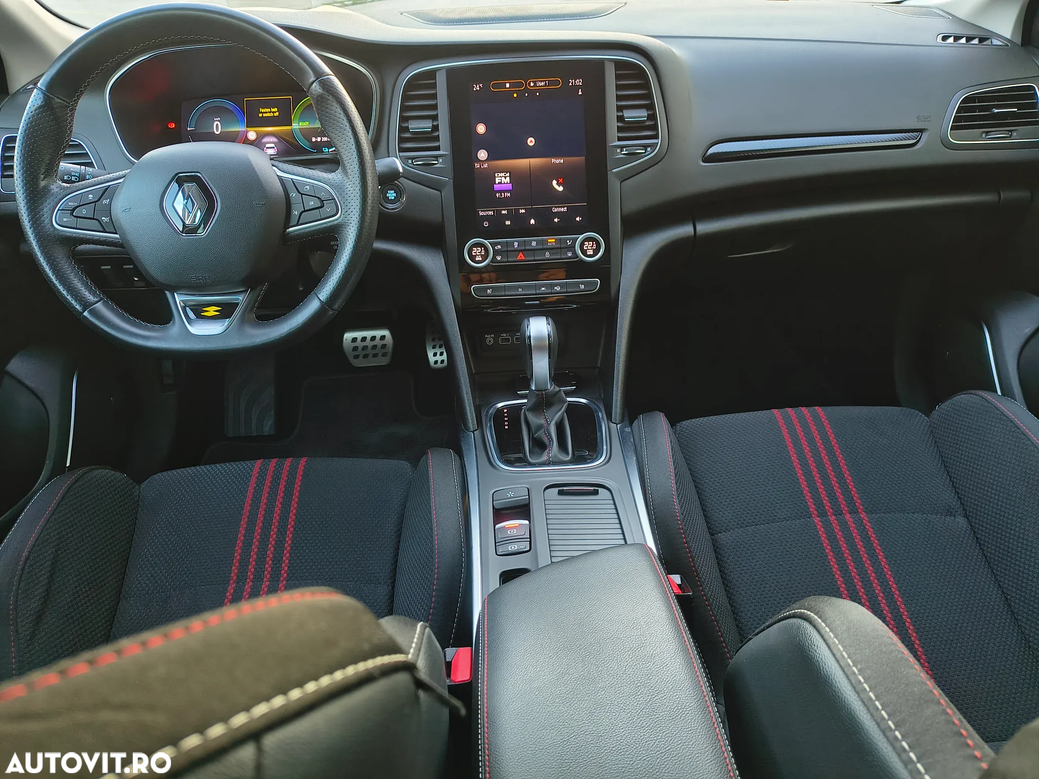 Renault Megane Grandtour E-TECH Plug-in 160 R.S. LINE - 14