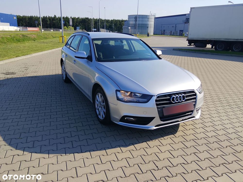 Audi A4 Avant 2.0 TDI DPF multitronic Ambition - 2