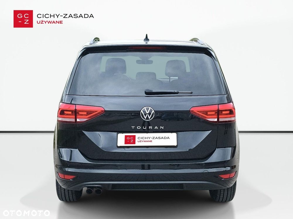 Volkswagen Touran - 5