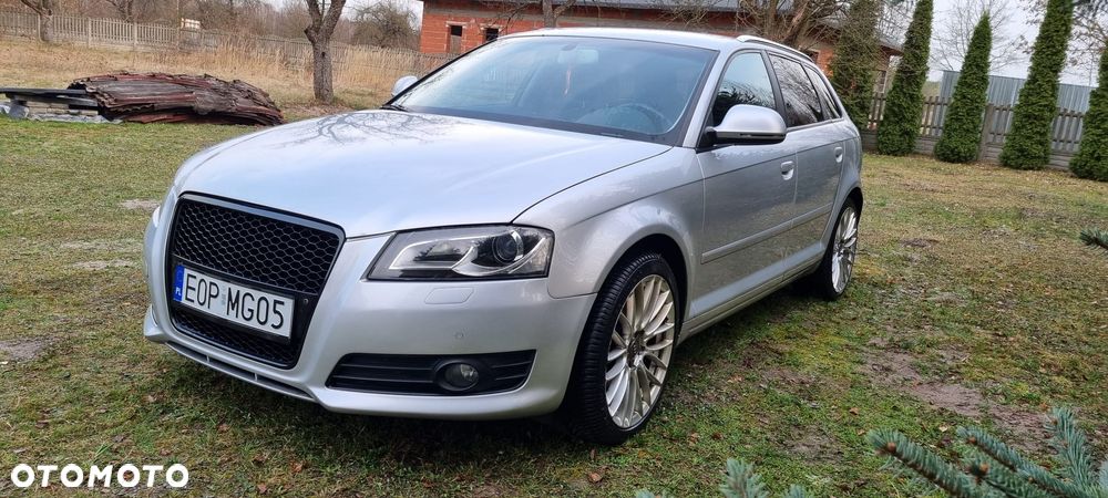 Audi A3 Sportback 1.8 TFSI Quattro Ambiente - 4