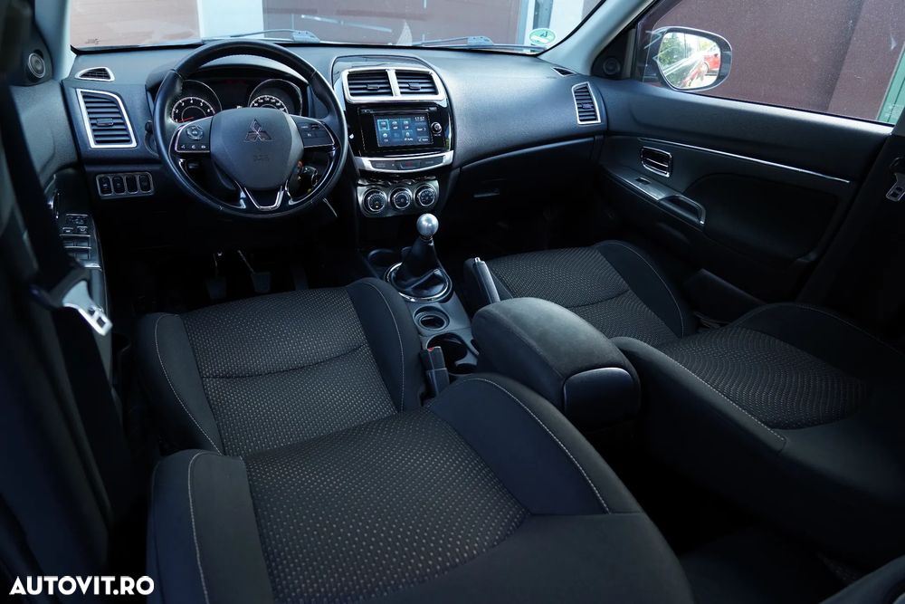 Mitsubishi ASX 1.6 2WD Intense - 12