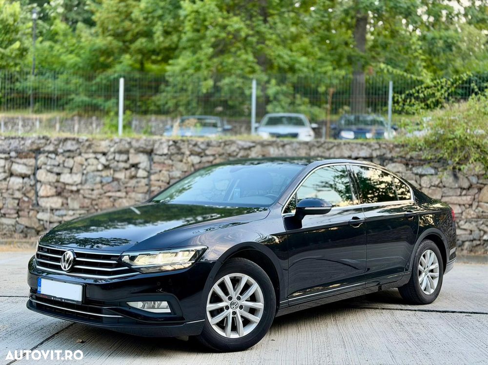 Volkswagen Passat 2.0 TDI DSG Comfortline - 1