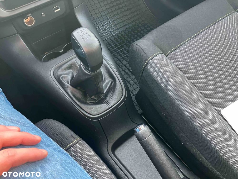 Citroën C3 Pure Tech 82 FEEL - 20