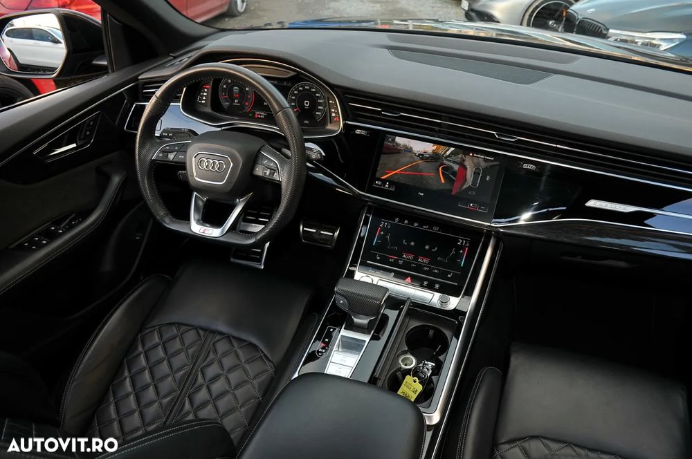 Audi Q8 3.0 55 TFSI quattro Tiptronic MHEV - 16