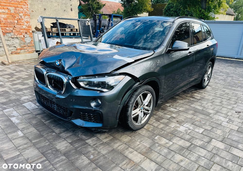BMW X1 - 5