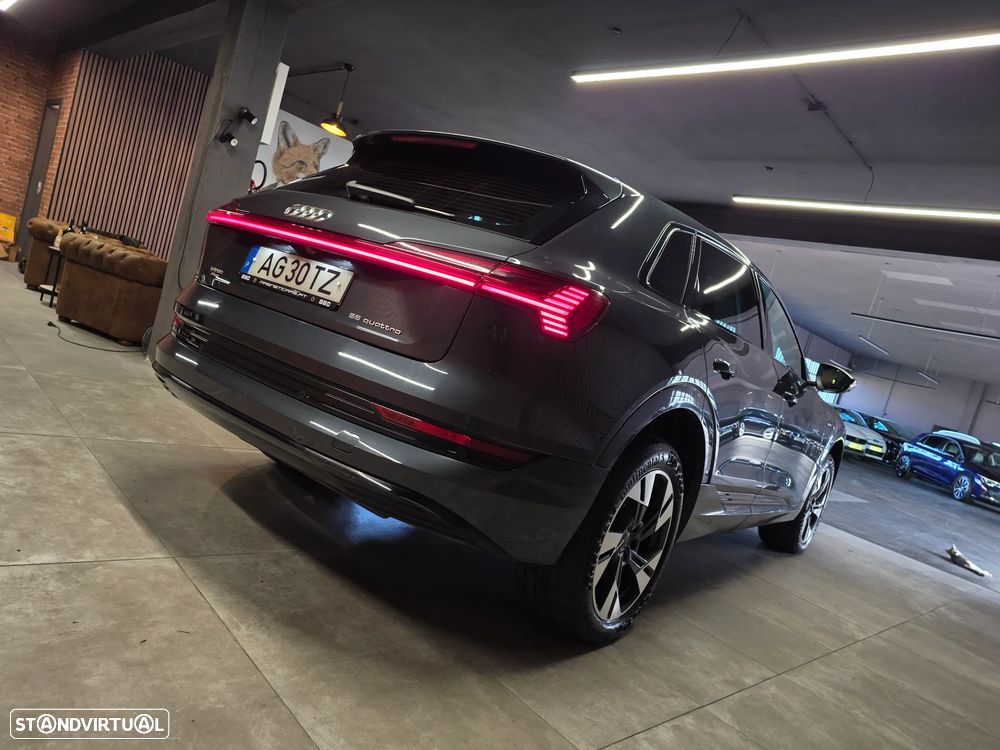 Audi e-tron 55 quattro - 9