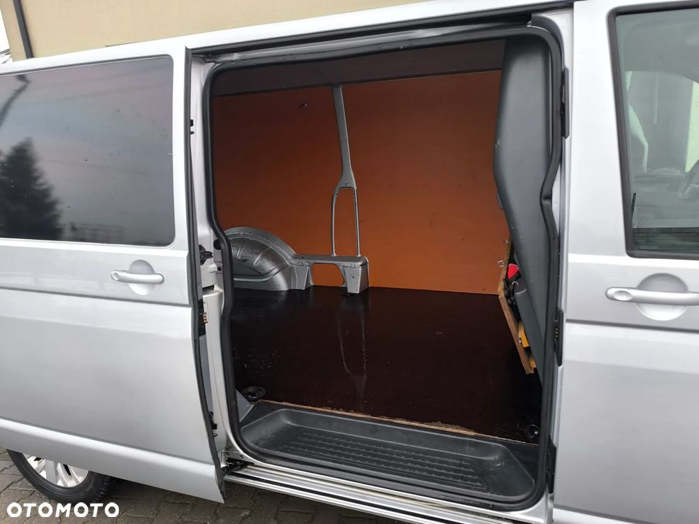 Volkswagen Transporter T5 L2H1 Long - 20