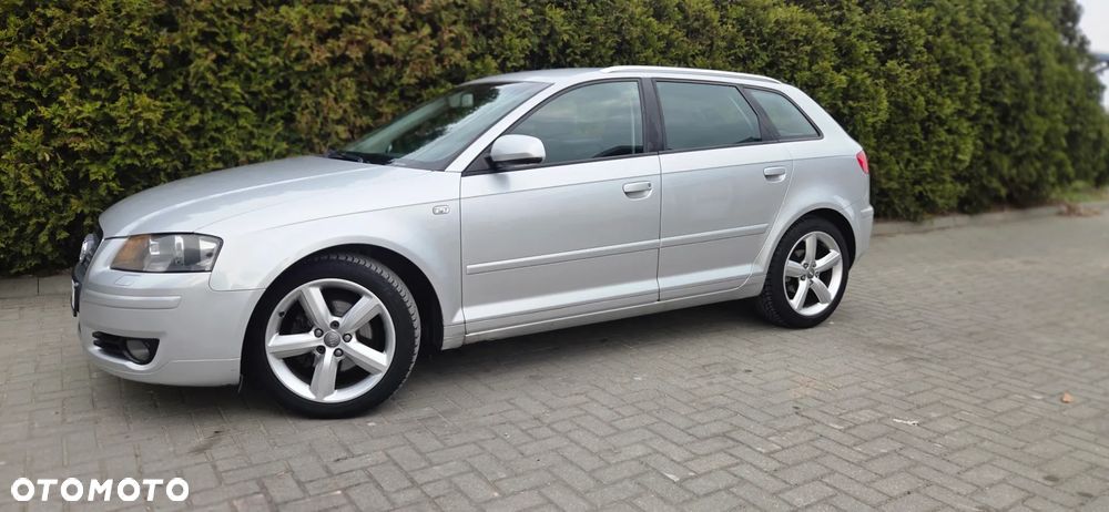 Audi A3 Sportback 1.8 TFSI Attraction S tronic - 5