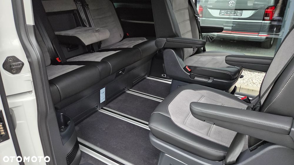 Volkswagen Multivan 2.0 TDI L1 Highline 4Motion DSG - 13