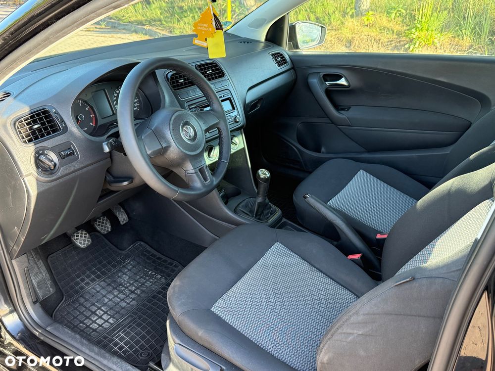 Volkswagen Polo - 5