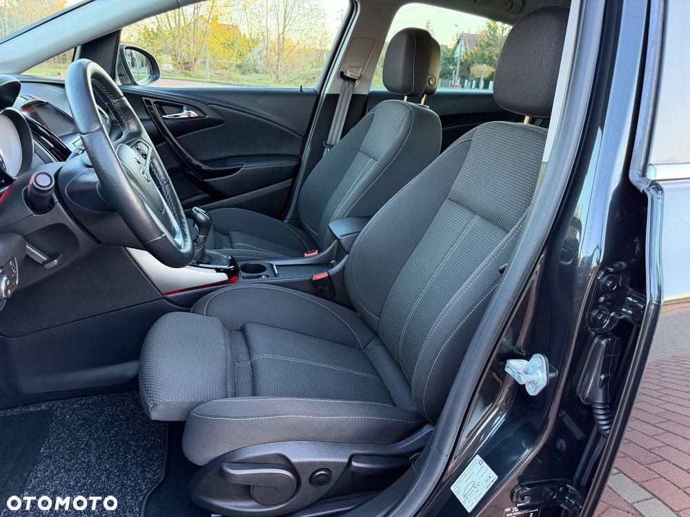 Opel Astra 1.4 Turbo Cosmo - 14