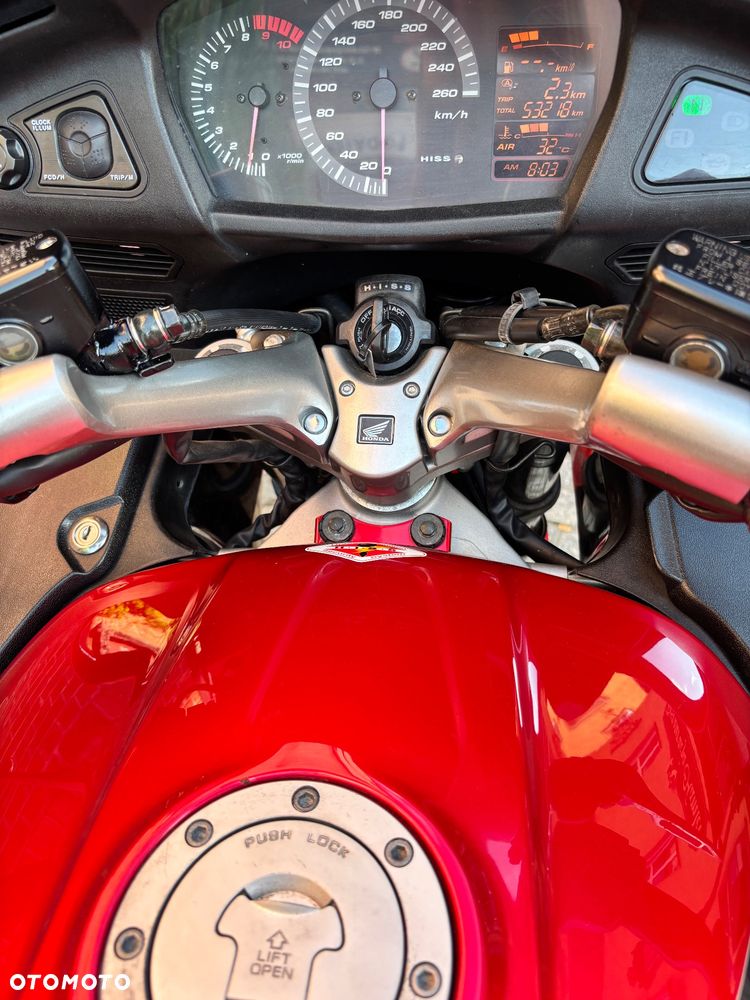 Honda ST - 20