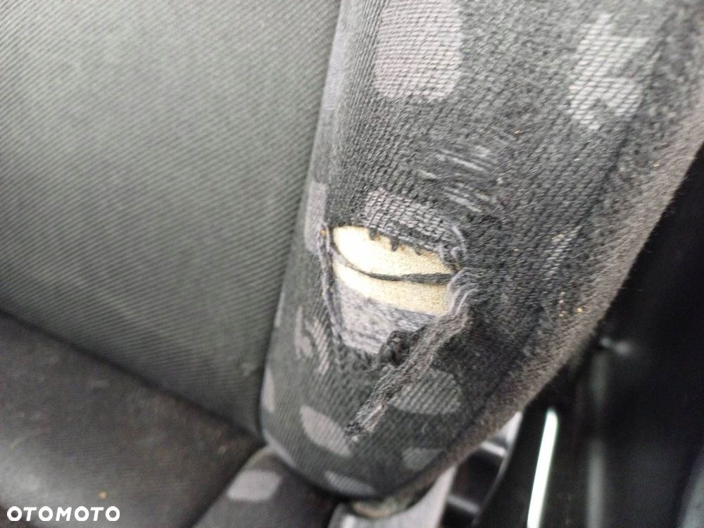 FOTELE KOMPLET LEWY PRAWY KANAPA TYŁ VOLKSWAGEN NEW BEETLE I - 3