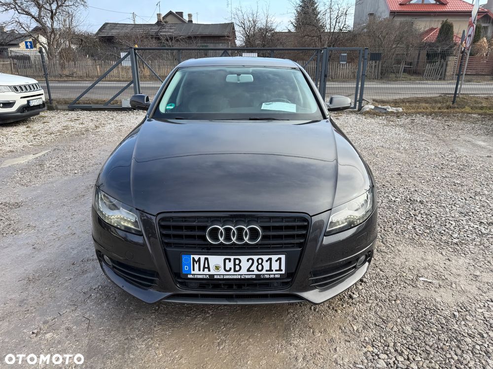 Audi A4 Limousine - 2