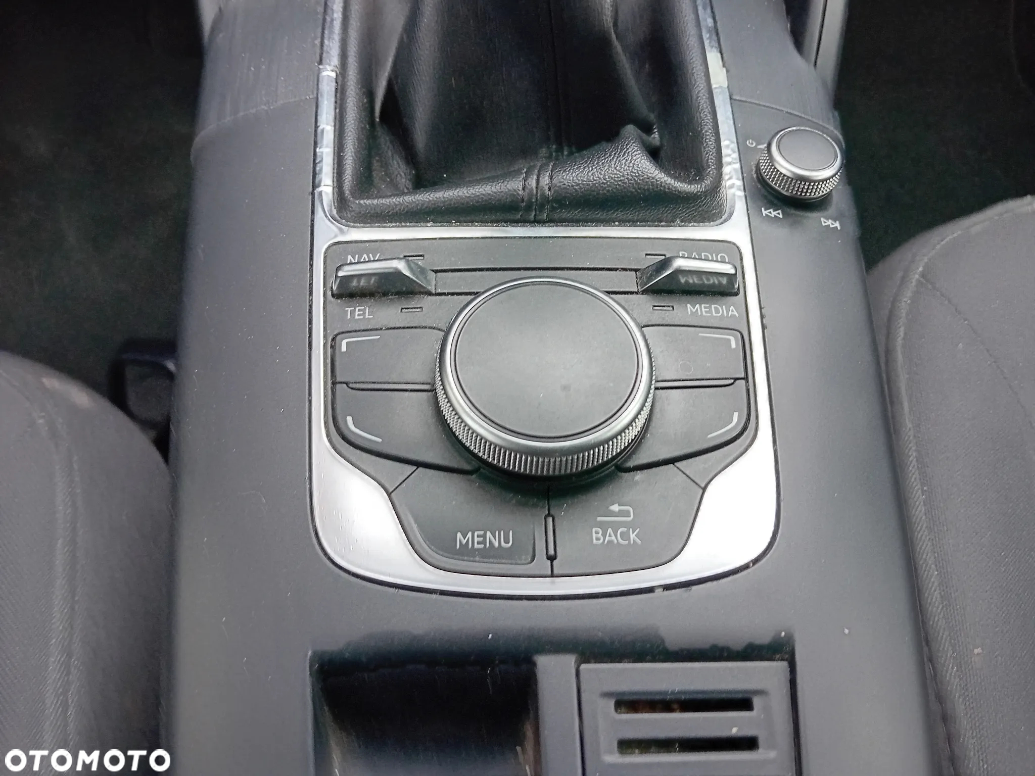 Audi - 17