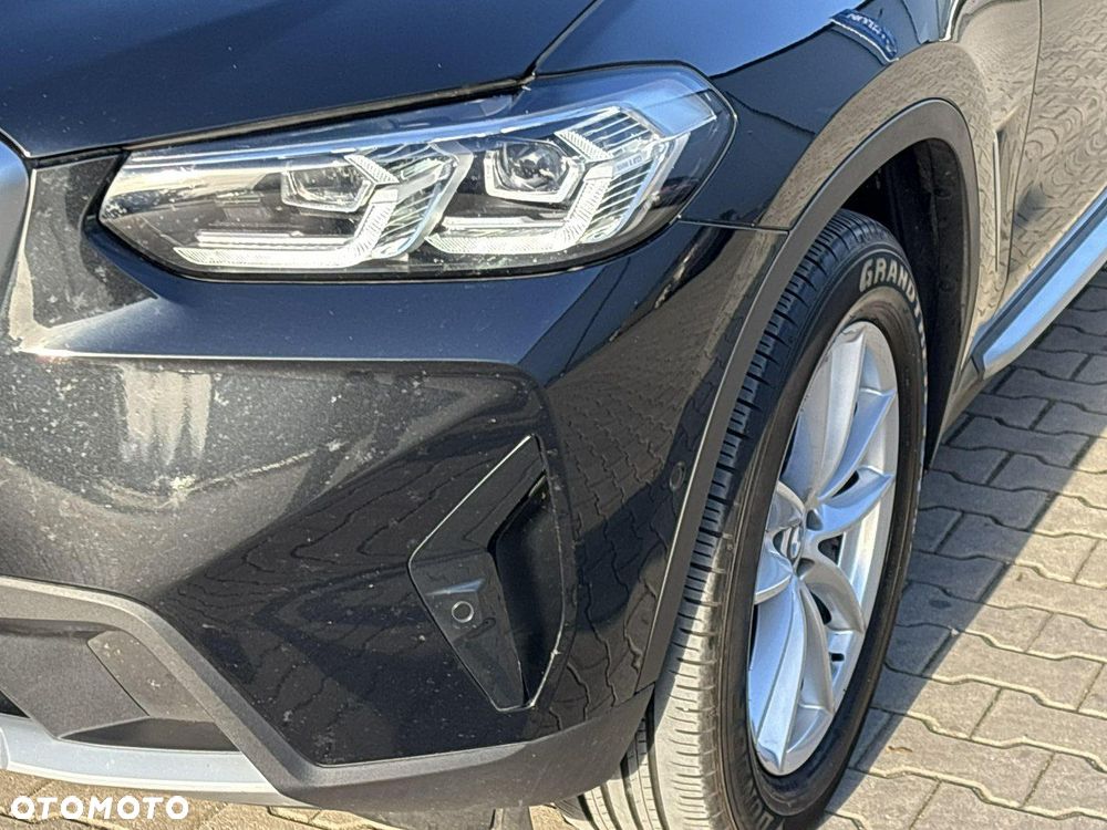 BMW X3 xDrive20i mHEV - 9
