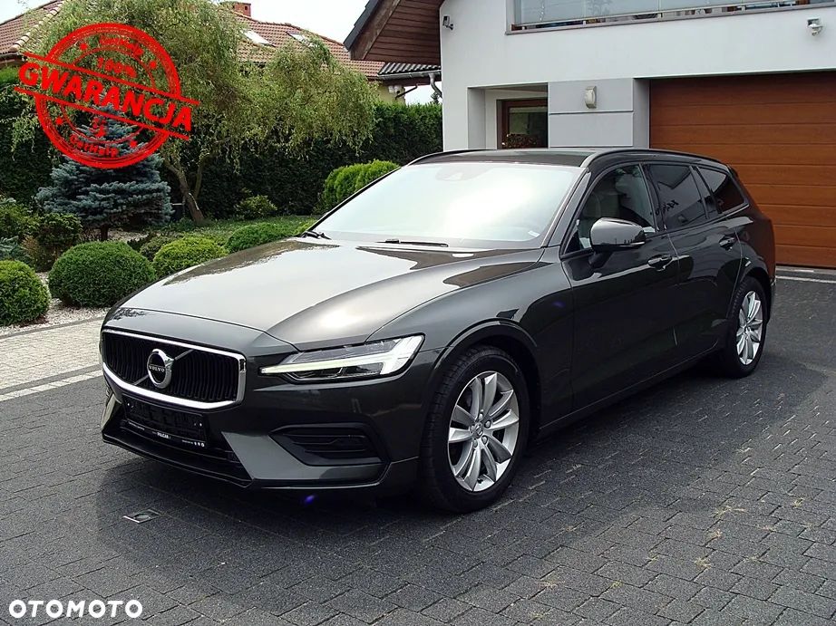 Volvo V60 D3 Momentum Pro - 1