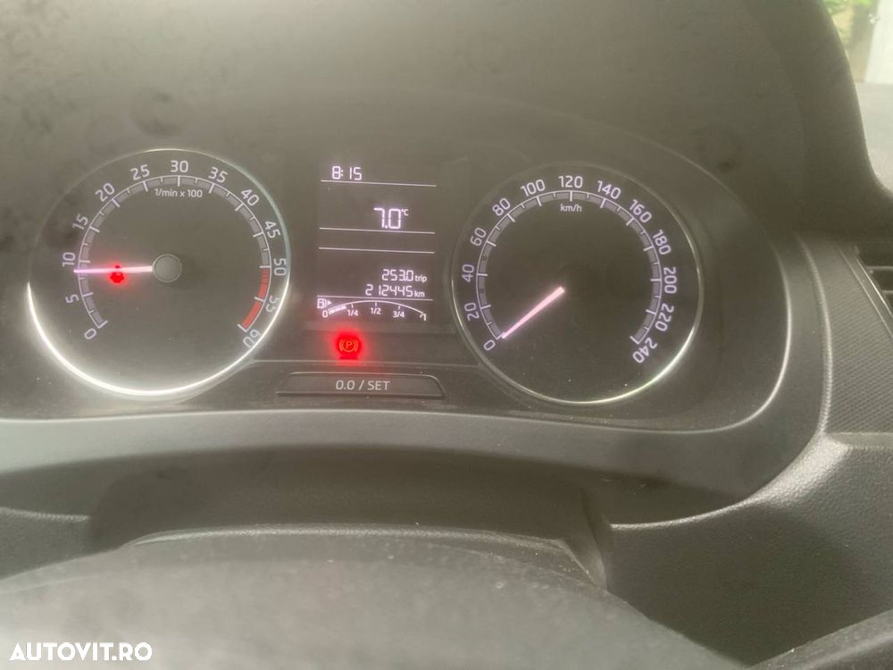 Skoda RAPID 1.4 TDI Active - 7