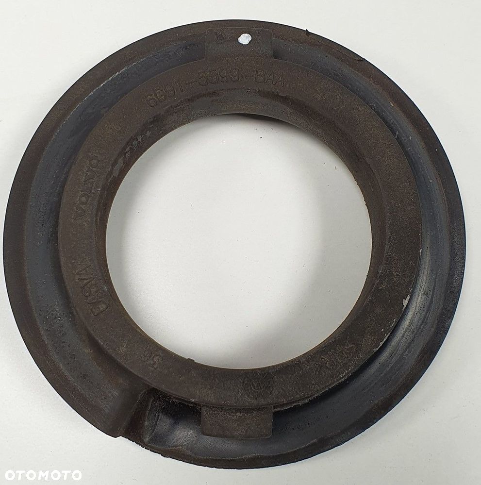 GUMA PODKŁADKA SPRĘŻYNY TYŁ VOLVO V60 I - 1