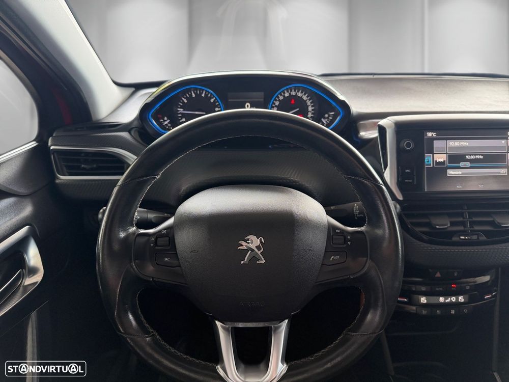 Peugeot 2008 1.2 VTi Allure - 8